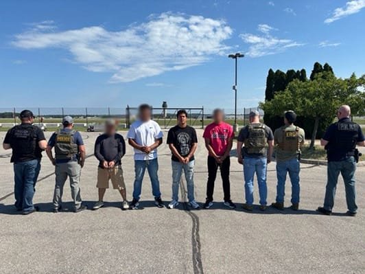 ICE Detroit prende suposto membro de organização terrorista estrangeira Tren de Aragua
