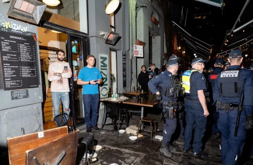 Violência em Melbourne: tentativa de incêndio criminoso em sinagoga e ataque a restaurante israelense