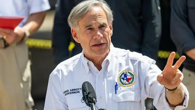 Republicanos do Texas votam para prender democratas em votação de redistritamento paralisada