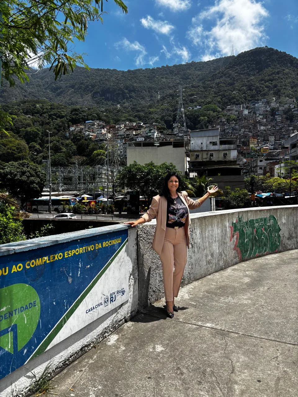 Brasileira cria oportunidade&nbsp; para mulheres na comunidade do Rio de janeiro